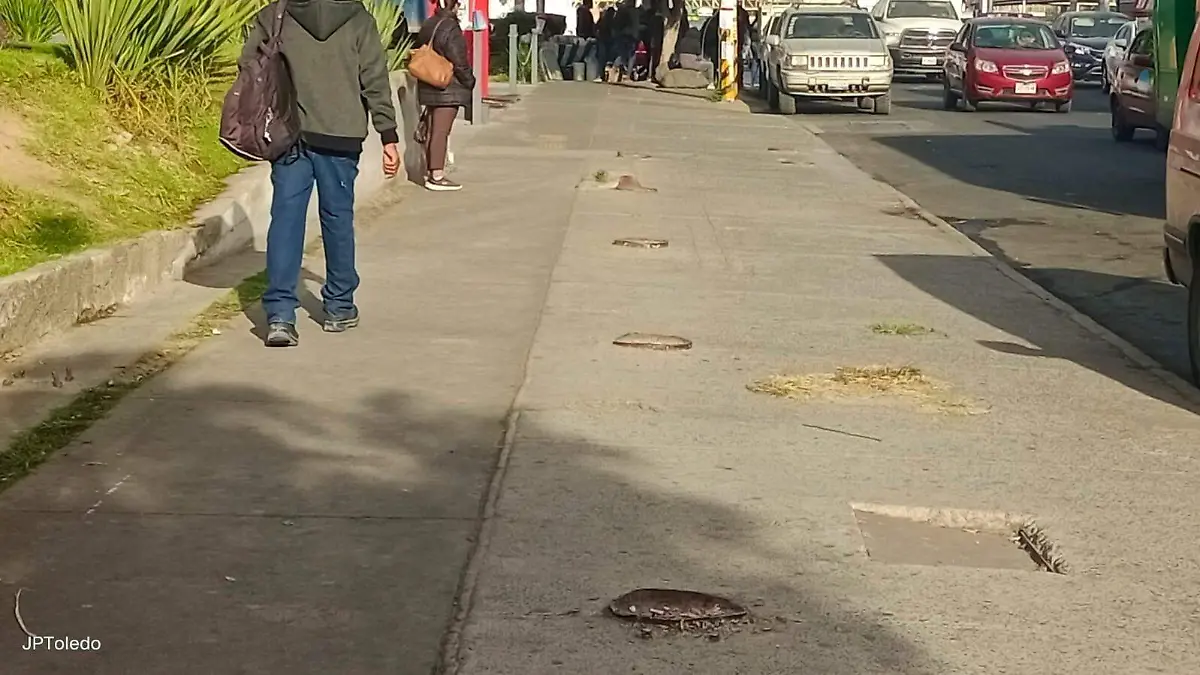 Bordes por puente retirado